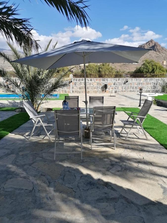 The Wadi Inn Эль-Хамра Экстерьер фото